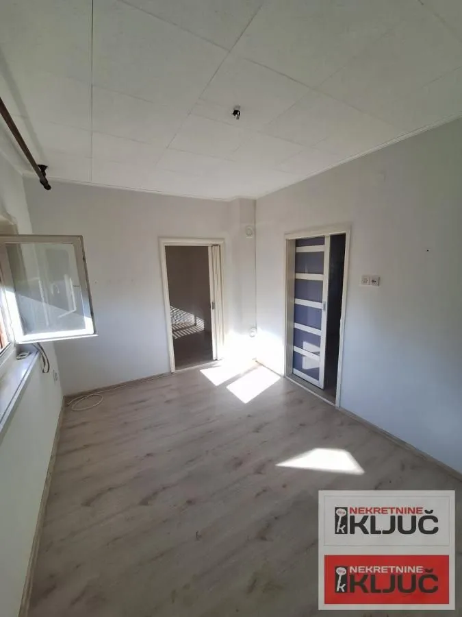 Prodaja, jednosoban stan, 29m², Podbara, Novi Sad Sve Podlokacije