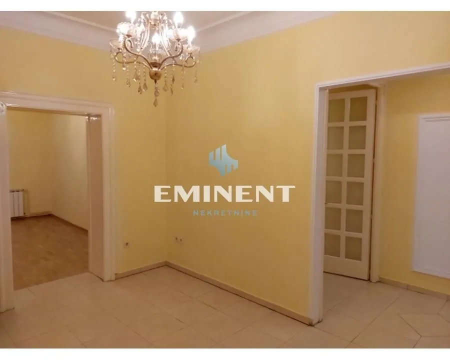 Rent, three bedroom apartment, 70m², Stari Grad, Beograd