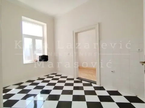 Prodaja, trosoban stan, 86m², Tašmajdan, Palilula Sve Podlokacije - image 10