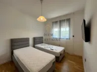 Izdavanje, dvosoban stan, 100m2, Dalmatinska ulica, Podgorica