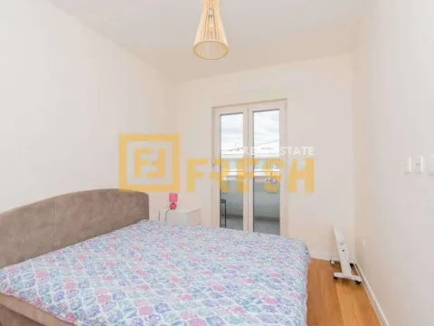 Izdavanje, jednosoban stan, 50m², City Kvart, Podgorica - image 7