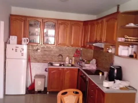 Prodaja, kuća, 277m², Batajnica, Beograd - image 2