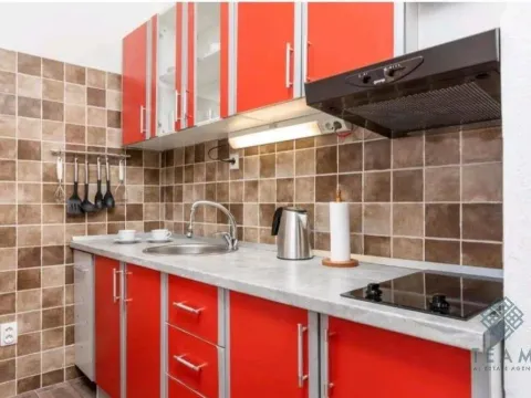 Prodaja, jednosoban stan, 58m², Stari Grad Kotor, Kotor - image 4