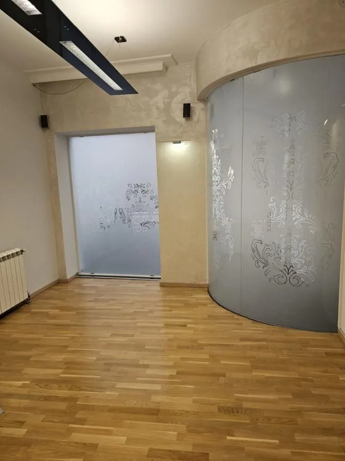 Rent, office space, 360m², Centar, Novi Sad