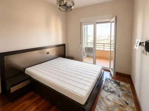 Izdavanje, jednosoban stan, 53m², City Kvart, Podgorica - image 6