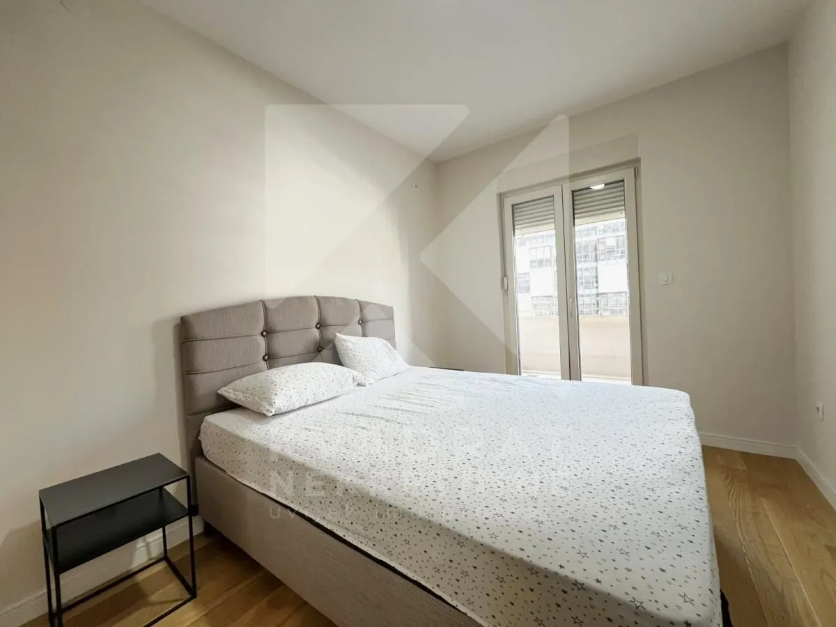 Rent, one bedroom apartment, 47m², Central Point, Podgorica