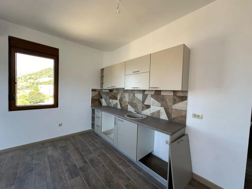 Prodaja, jednosoban stan, 45m², Kumbor, Herceg Novi