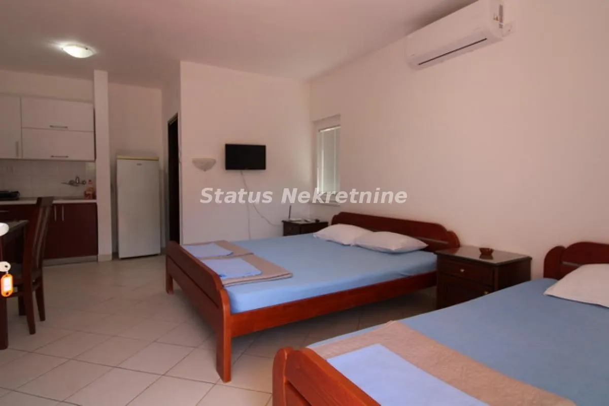 Prodaja, kuća, 145m², Srebrno jezero, Veliko Gradište