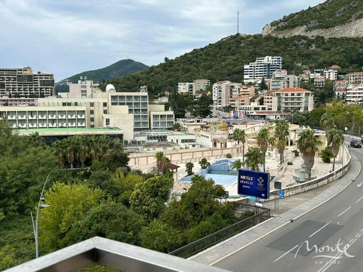 Prodaja, dvosoban stan, 84m², Bečići, Budva