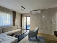 Izdavanje, dvosoban stan, 69m², Centar, Budva - image 10