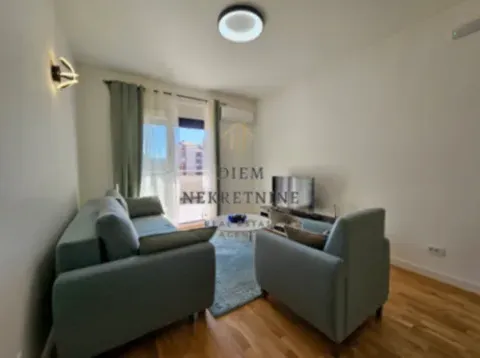 Prodaja, dvosoban stan, 72m², Centar, Bar - image 5