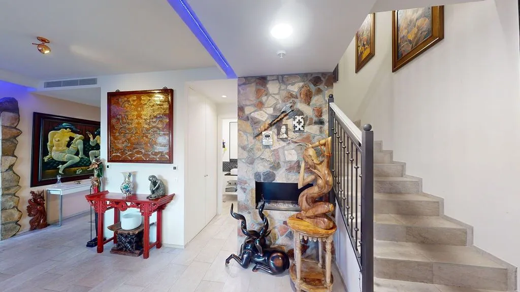 Prodaja, trosoban stan, 116m², Tivat, Crna Gora