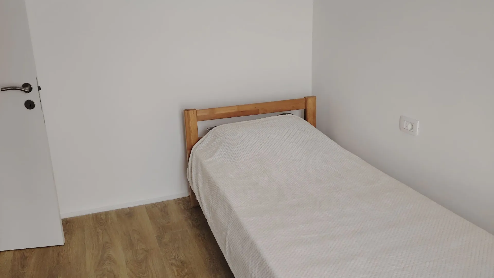 Prodaja, dvosoban stan, 58m², Gruda, Cetinje