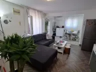 Prodaja, kuća, 229m², Sremčica, Beograd - image 1