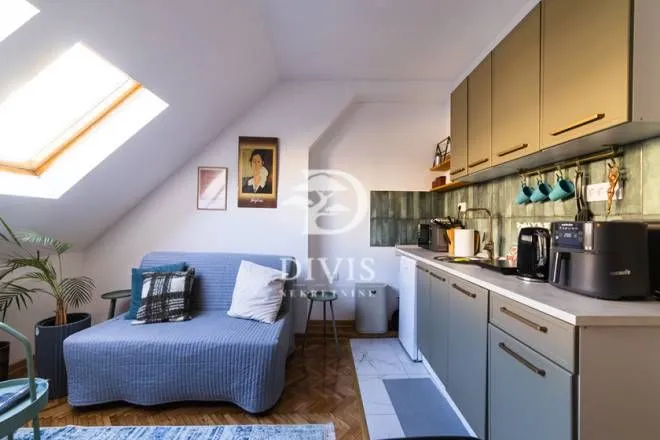 Sale, three bedroom apartment, 50m², Stari Grad, Beograd