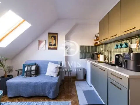 Sale, three bedroom apartment, 50m², Stari Grad, Beograd - image 11