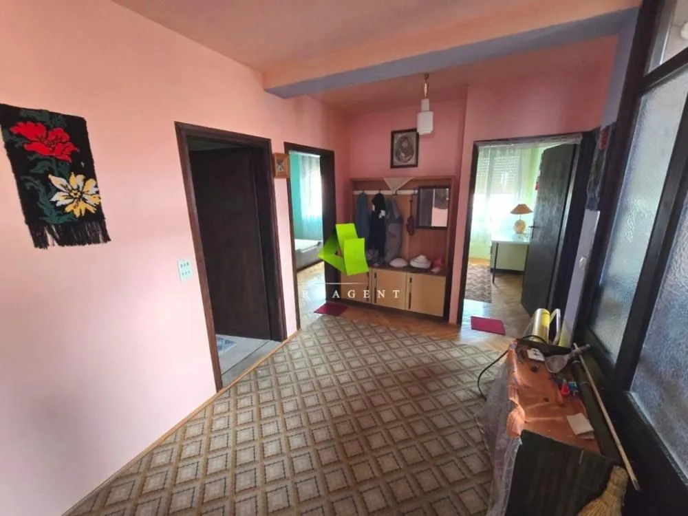 Rent, four bedroom apartment, 104m², Pantelej, Niš