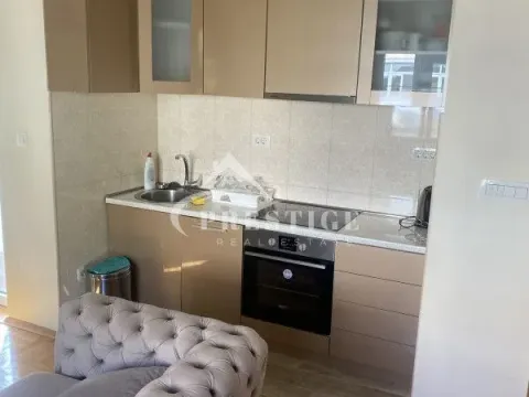 Izdavanje, dvosoban stan, 68m², Centar, Podgorica - image 3
