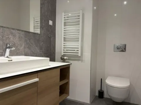 Rent, two bedroom apartment, 52m², Savski Venac, Beograd - image 6