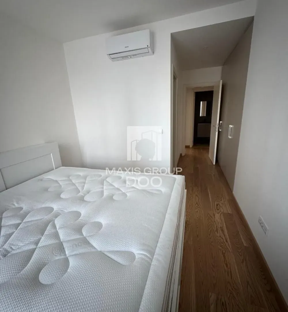 Prodaja, trosoban stan, 81m², Savski Venac, Beograd