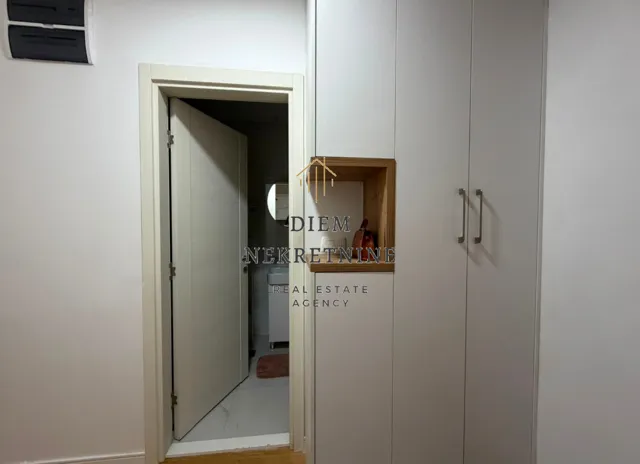 Rent, one bedroom apartment, 40m², Central Point, Podgorica