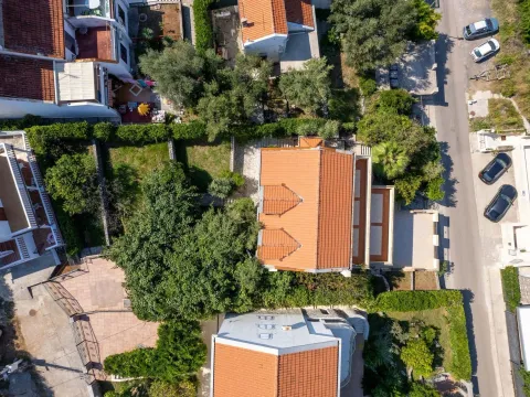 Prodaja, kuća, 185m², Krašići, Tivat - image 16