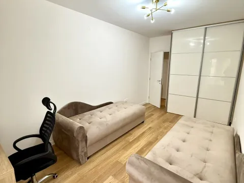 Rent, two bedroom apartment, 70m², Central Point, Podgorica - image 8