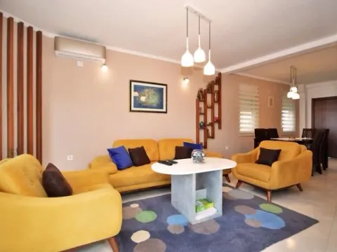 Prodaja, dvosoban stan, 66m², Savina, Herceg Novi - image 2