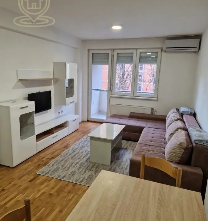 Rent, two bedroom apartment, 50m², Bulevar Oslobodjenja, Novi Sad Sve Podlokacije