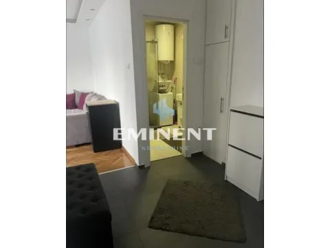 Izdavanje, dvosoban stan, 50m², Uciteljsko Naselje, Zvezdara Sve Podlokacije - image 10