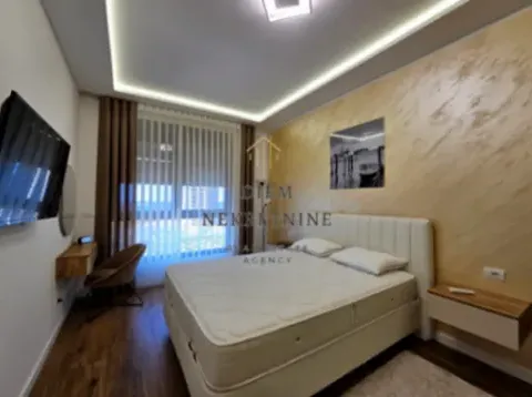 Izdavanje, jednosoban stan, 50m², Centar, Bar - image 10