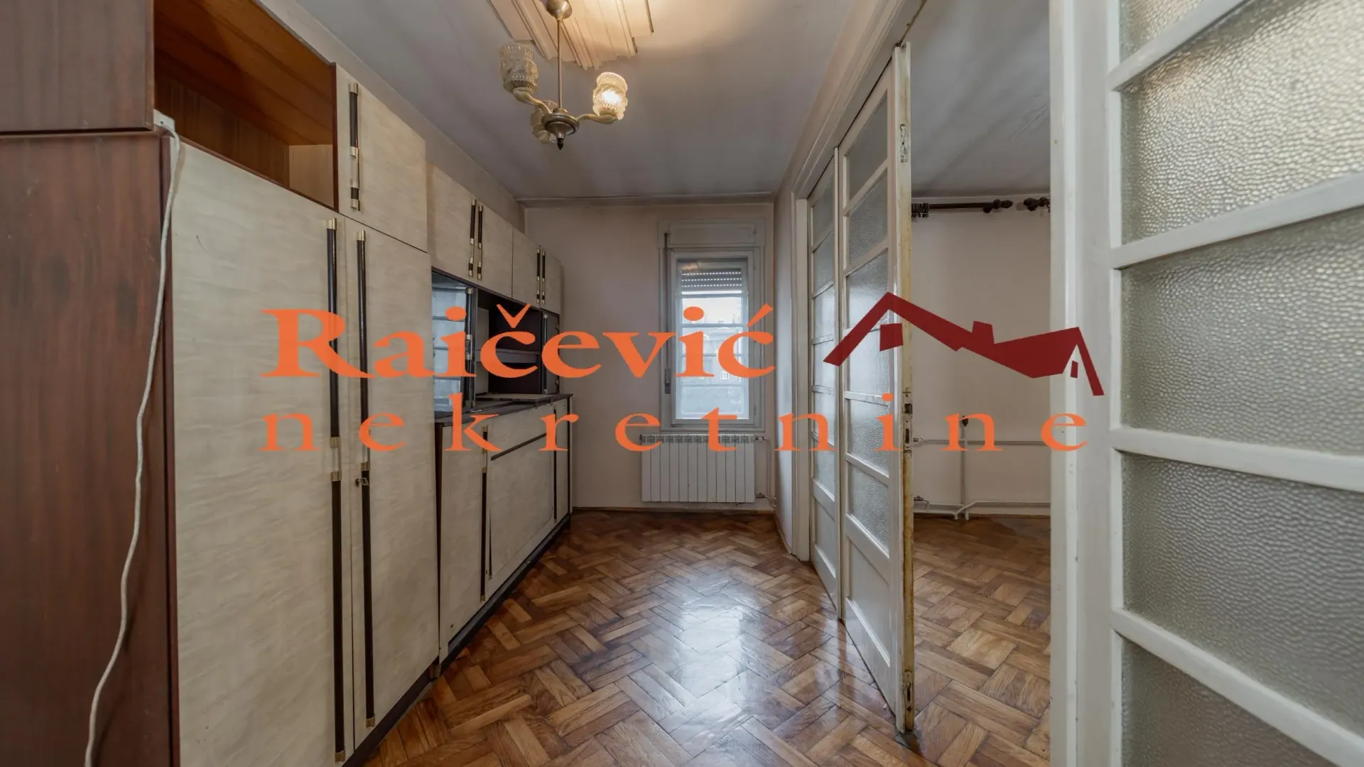 Prodaja, trosoban stan, 77m², Stari Grad, Beograd