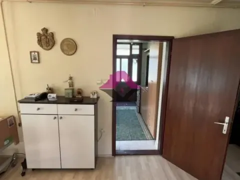 Prodaja, kuća, 200m², Klisa, Novi Sad Sve Podlokacije - image 14