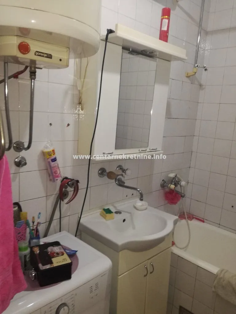 Prodaja, dvosoban stan, 68m², Centar, Cetinje