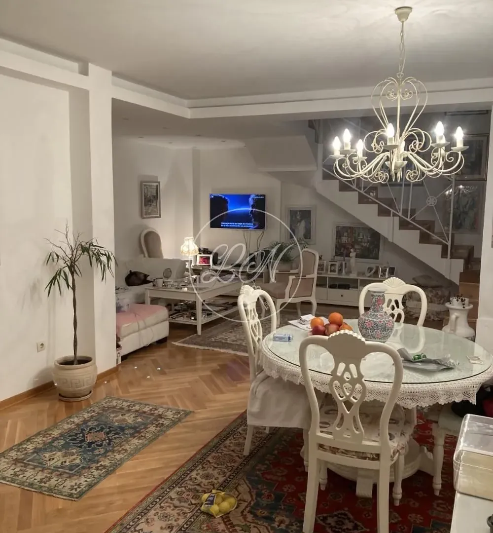 Sale, three bedroom apartment, 115m², Đeram Pijaca, Beograd
