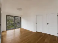 Sale, three bedroom apartment, 160m², Pržno, Budva - image 10