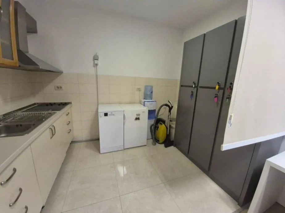 Rent, two bedroom apartment, 75m², City Kvart, Podgorica