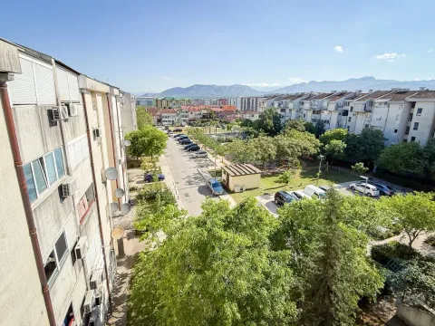 Prodaja, jednosoban stan, 55m², Stari Aerodrom, Podgorica - image 10