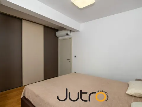 Prodaja, dvosoban stan, 86m², Podgorica, Crna Gora - image 4