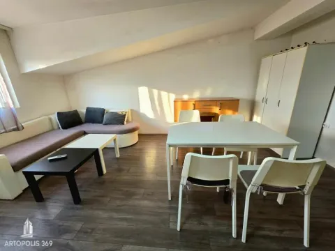 Sale, three bedroom apartment, 59m², Borča 1, Borča Sve Podlokacije - image 2