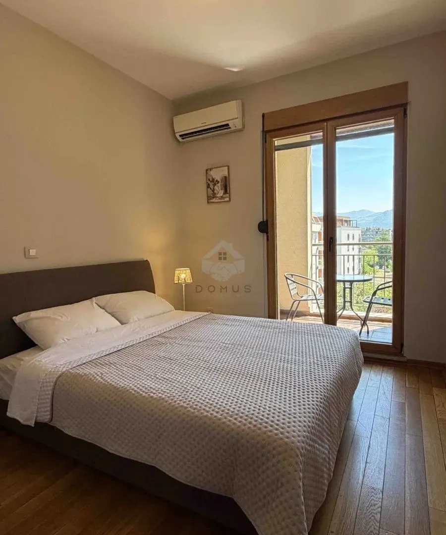 Prodaja, jednosoban stan, 47m², Krivi Most, Podgorica