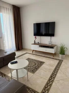 Rent, one bedroom apartment, 74m², Bečići, Budva - image 5