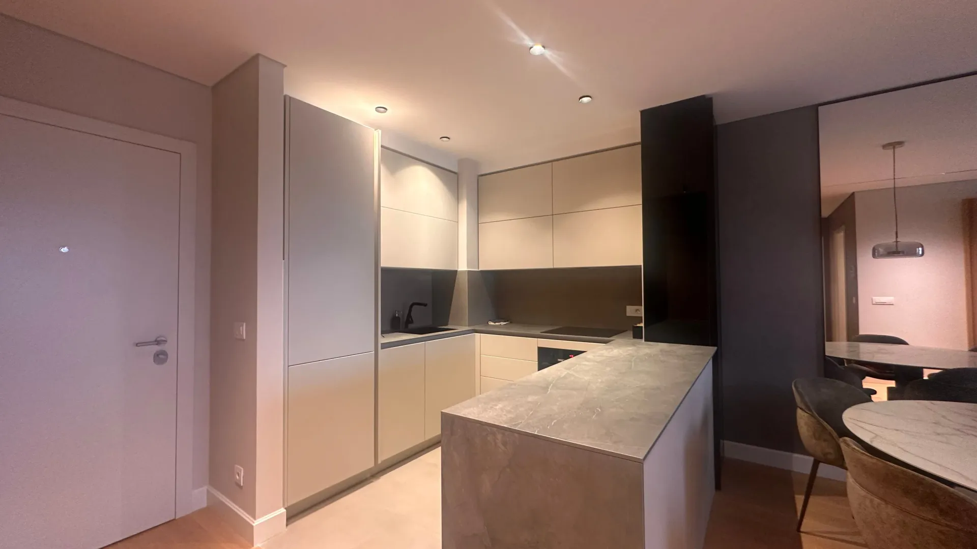 Sale, three bedroom apartment, 82m², Novi Beograd Sve Podlokacije, Beograd