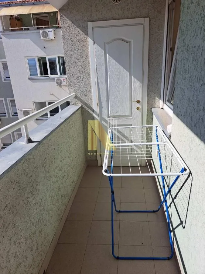 Izdavanje, dvosoban stan, 41m², Bulevar Oslobodjenja, Novi Sad Sve Podlokacije