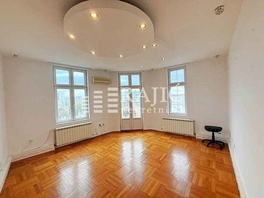 Rent, three bedroom apartment, 90m², Topličin venac, Beograd