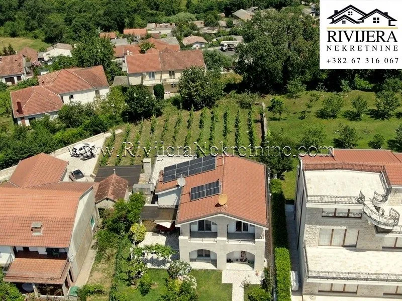 Prodaja, kuća, 204m², Savina, Herceg Novi