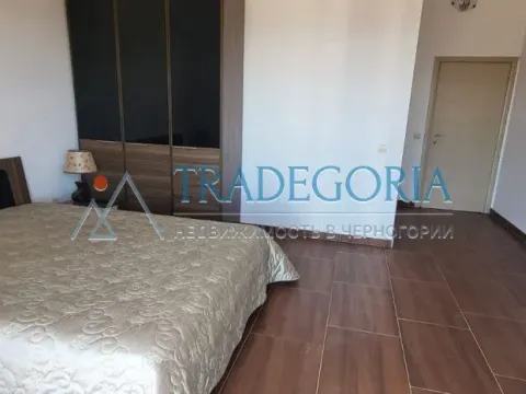 Prodaja, kuća, 310m², Bar, Crna Gora - image 19