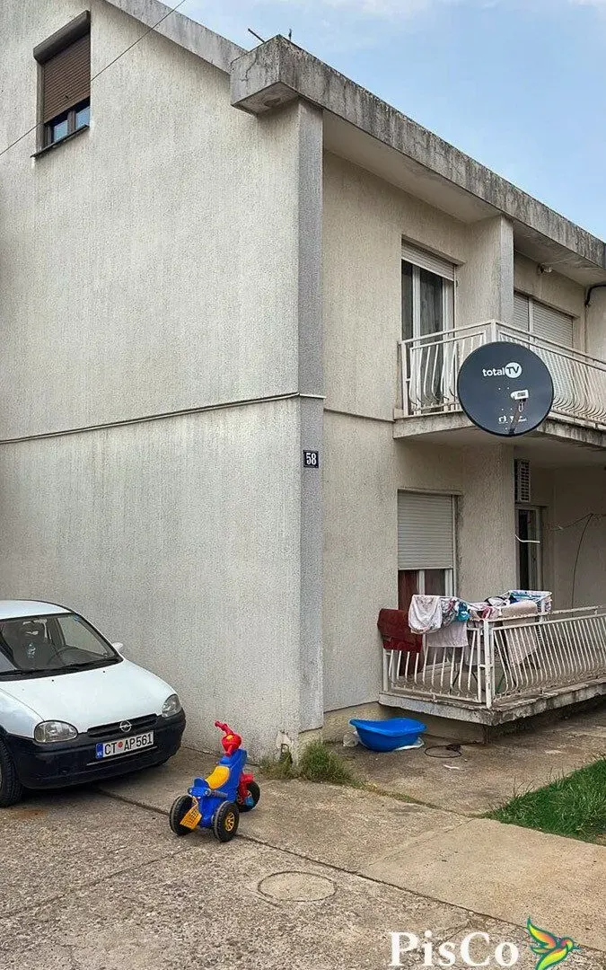 Prodaja, kuća, 320m², Zagorič, Podgorica