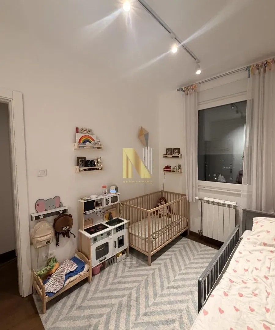 Prodaja, trosoban stan, 67m², Adamovićevo Naselje, Novi Sad Sve Podlokacije