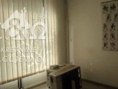 Rent, office space, 117m², Kragujevac, Srbija - image 5